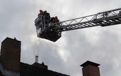 News #2021/18: Schornsteinbrand im Einfamilienhaus