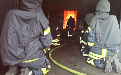 Weiterbildung im Brandgewöhnungscontainer